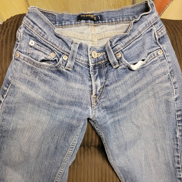 2 pair levis - Picture 4 of 6
